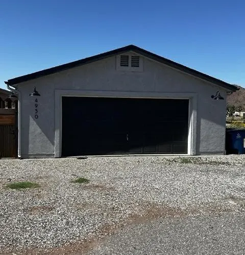 Holiday home Everything & At River Front 95! Dock, Bar *